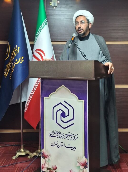 تصاویر نشست  هم اندیشی  و برنامه ریزی محتوایی اربعین