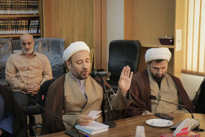 تصاویر/ مراسم تکریم و معارفه مسئول سابق و جدید مرکز امور نخبگان و استعداد های برتر حوزه های علمیه برادران و خواهران