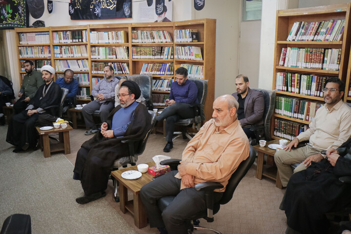 تصاویر/ مراسم تکریم و معارفه مسئول سابق و جدید مرکز امور نخبگان و استعداد های برتر حوزه های علمیه برادران و خواهران
