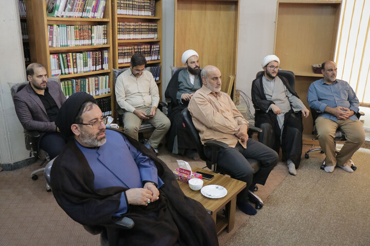 تصاویر/ مراسم تکریم و معارفه مسئول سابق و جدید مرکز امور نخبگان و استعداد های برتر حوزه های علمیه برادران و خواهران