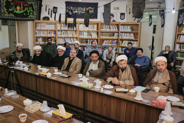 تصاویر/ مراسم تکریم و معارفه مسئول سابق و جدید مرکز امور نخبگان و استعداد های برتر حوزه های علمیه برادران و خواهران