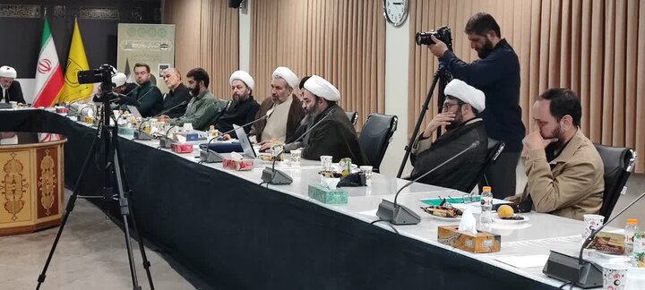 تصاویر/ نشست کمیته فرهنگی و آموزشی اربعین