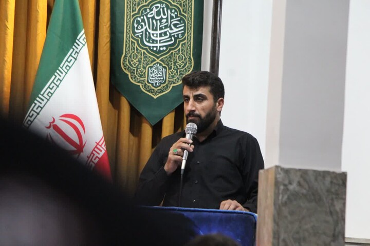 مراسم بزرگداشت رهبر شهید انقلاب اسلامی