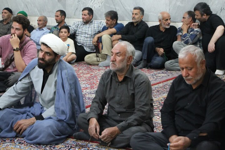 مراسم بزرگداشت رهبر شهید انقلاب اسلامی