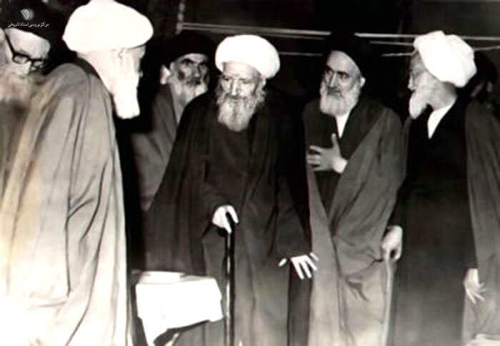 تصاویری از آیت الله آخوند ملا علی معصومی همدانی تصاویری از آیت الله آخوند ملا علی معصومی همدانی