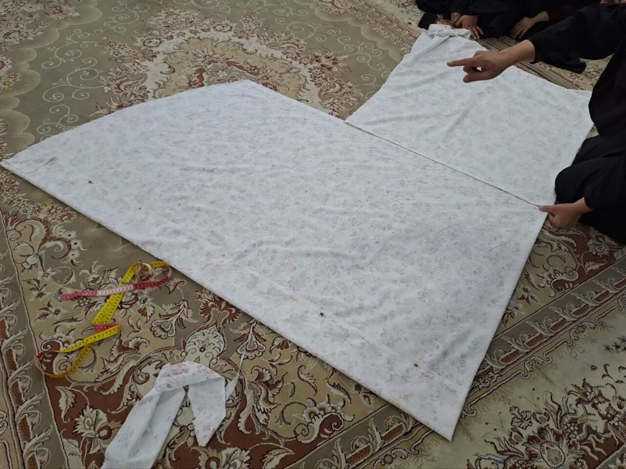 برگزاری کارگاه آموزشی رایگان دوخت چادر و مقنعه در مدرسه علمیه خواهران نائین