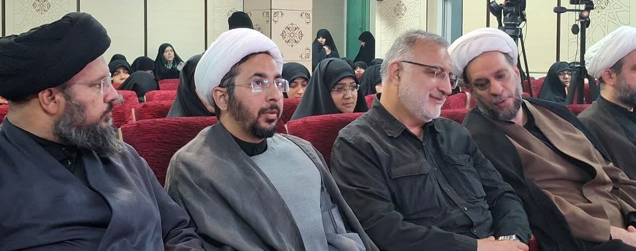 نقش بانوان طلبه در تبلیغ اربعین و جهاد روایت راهبردی است نقش بانوان طلبه در تبلیغ اربعین و جهاد روایت راهبردی است