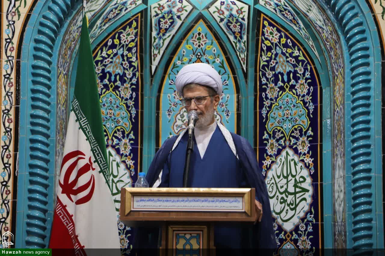 Friday Prayer Leader of Qahavand: America Adheres to No Treaty or Agreement