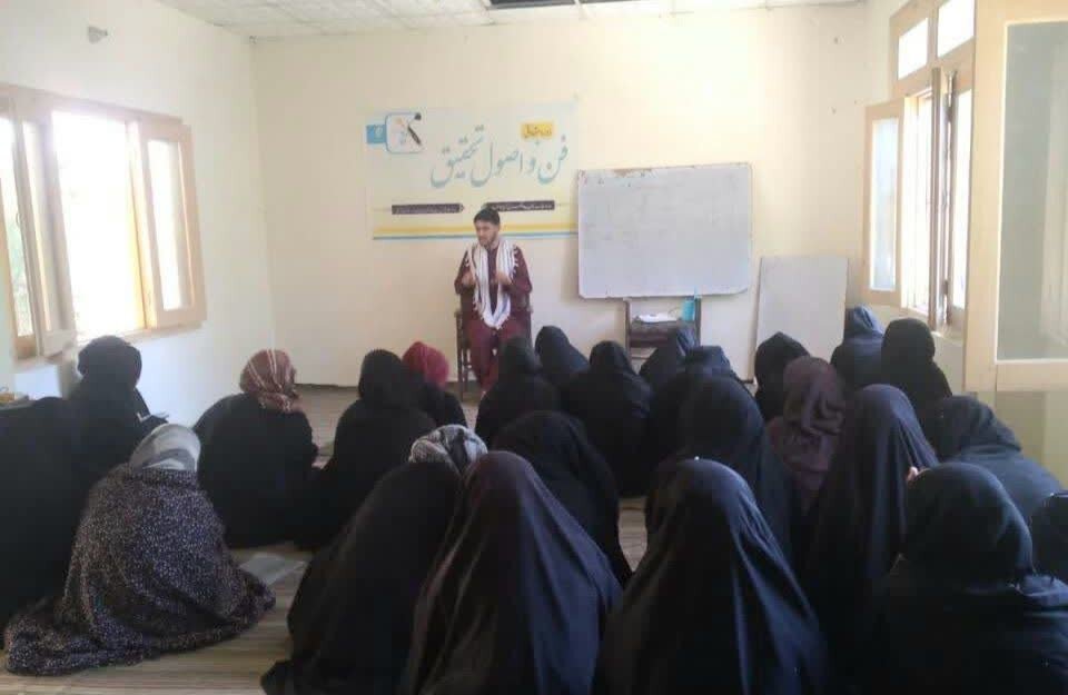 مدرسہ خدیجۃ الکبریٰ سکردو میں تین روزہ تحقیقی ورکشاپس کا انعقاد/طالبات کی بھرپور شرکت