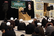 Immagini della cerimonia di lutto nella notte dell’anniversario del martirio dell’Imam Hasan al-Mujtaba e della commemorazione della Guida Martire