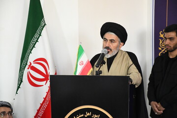 قیام امام حسین(ع) الگوی مقاومت ملت ایران است