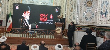 تصاویر / تجدید میثاق دانشگاهیان مشهد با قائد امت و رهبر شهید در حرم مطهر رضوی