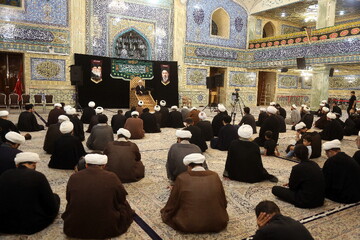 تصاویر/ مراسم اقامه عزا در شب شهادت امام حسن مجتبی (ع) و مراسم بزرگداشت رهبر شهید