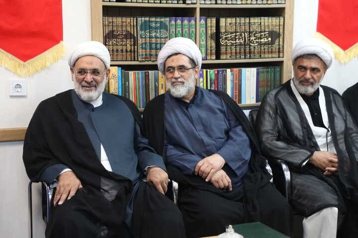 تصاویر / گزارشی از سفر حجت الاسلام و المسلمین محمدی لائینی به استان سمنان