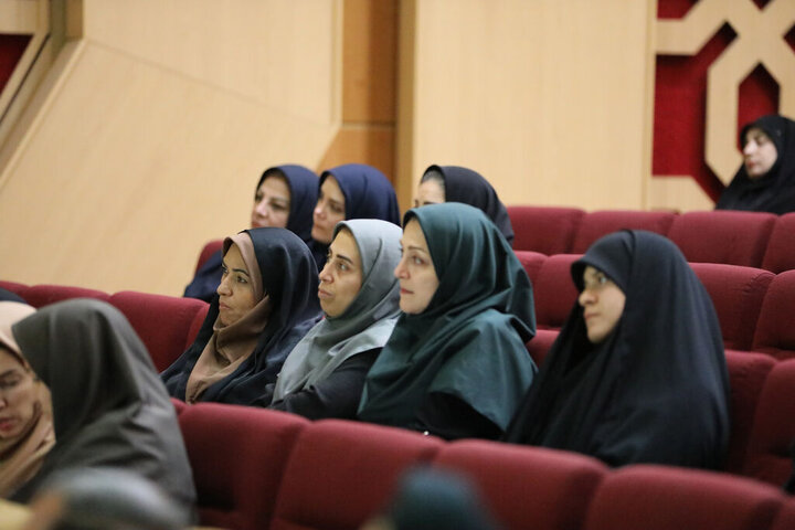 تصاویر/ آیین بزرگداشت امام مجاهد شهید در کانون پرورش فکری کودکان و نوجوانان