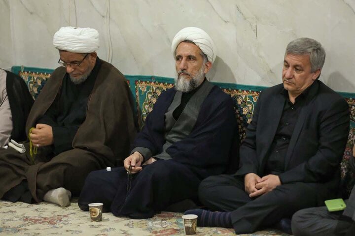 تصاویر / مراسم شهادت خانم حضرت رقیه (س) وگرامیداشت رهبر شهید با حضور امام جمعه قزوین