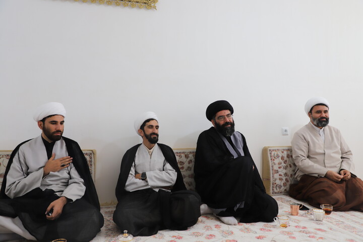 تصاویر/سرکشی مدیر حوزه علمیه کردستان از روحانیون هجرت شهرستان کامیاران