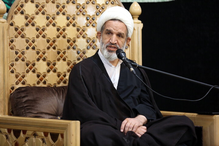 مراسم اقامه عزا در شب شهادت امام حسن مجتبی (ع) و مراسم بزرگداشت رهبر شهید