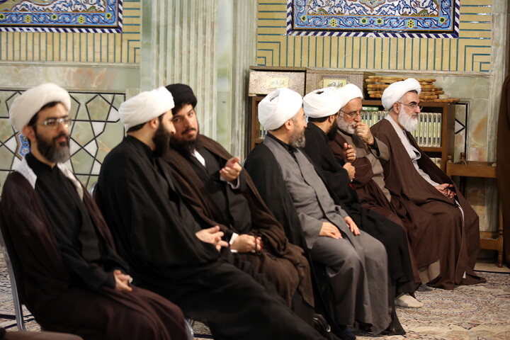 مراسم اقامه عزا در شب شهادت امام حسن مجتبی (ع) و مراسم بزرگداشت رهبر شهید