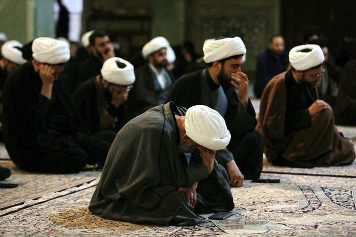 مراسم اقامه عزا در شب شهادت امام حسن مجتبی (ع) و مراسم بزرگداشت رهبر شهید