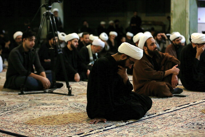 مراسم اقامه عزا در شب شهادت امام حسن مجتبی (ع) و مراسم بزرگداشت رهبر شهید