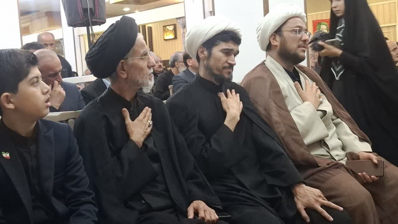 بزرگترین سفره حضرت رقیه(س) در کاشان برپا شد+تصاویر و فیلم بزرگترین سفره حضرت رقیه(س) در کاشان برپا شد+تصاویر و فیلم