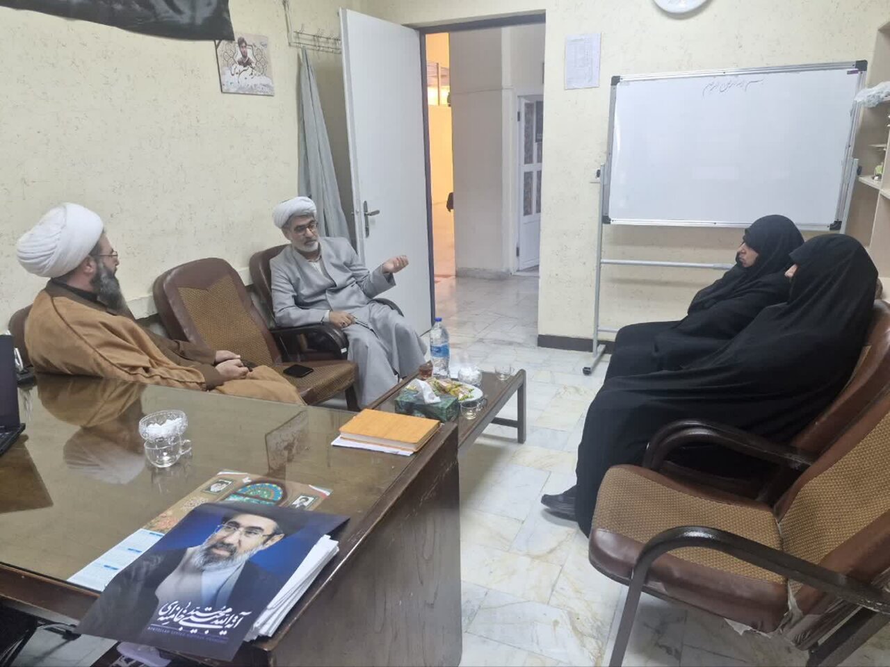نشست مشترک حوزه علمیه خواهران استان مرکزی و دانشگاه علوم پزشکی اراک نشست مشترک حوزه علمیه خواهران استان مرکزی و دانشگاه علوم پزشکی اراک