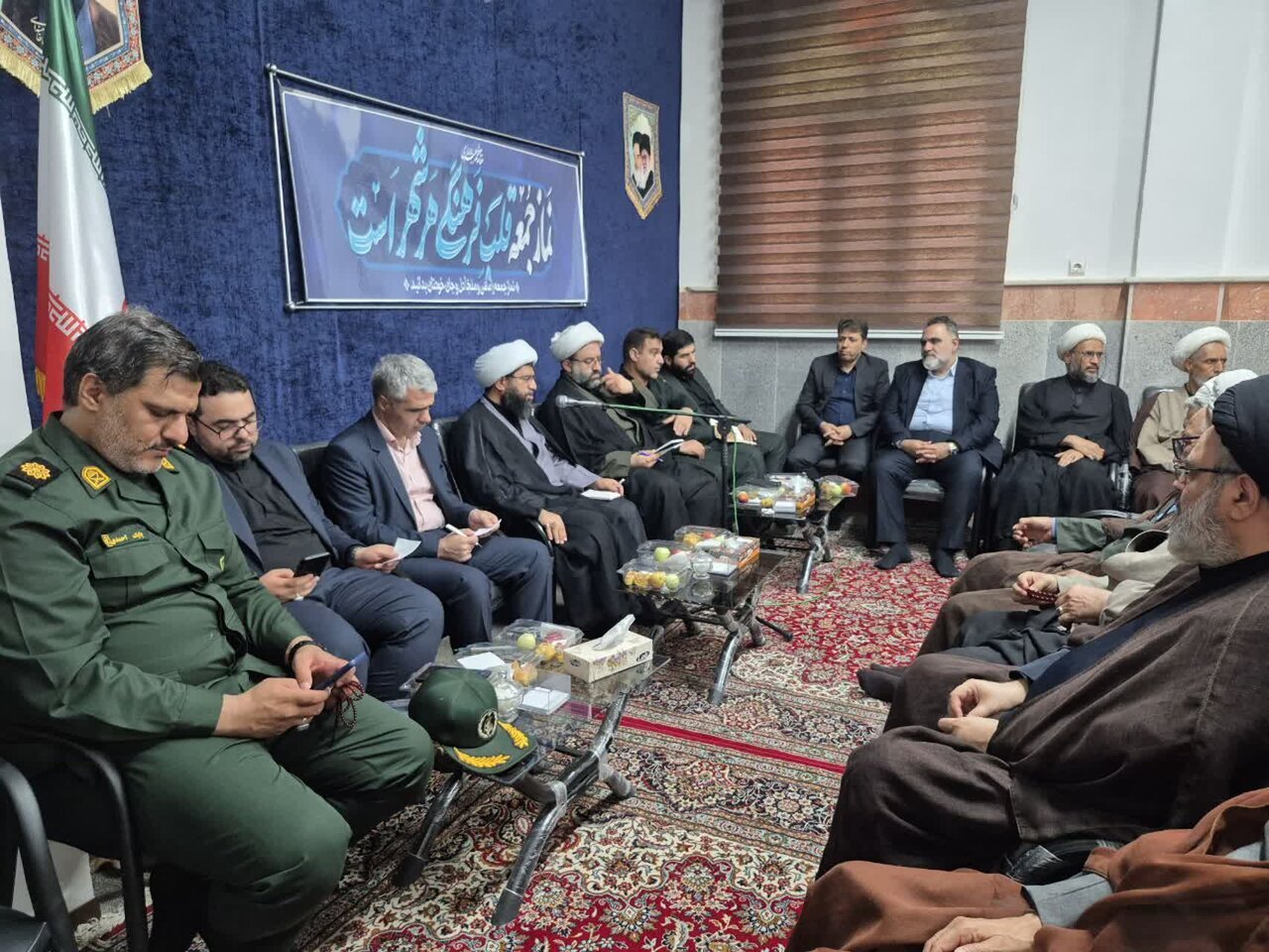 نشست روحانیت و مسئولان ارشد شهرستان پاکدشت/ تأکید بر همافزایی برای حل مشکلات مردم نشست روحانیت و مسئولان ارشد شهرستان پاکدشت/ تأکید بر همافزایی برای حل مشکلات مردم