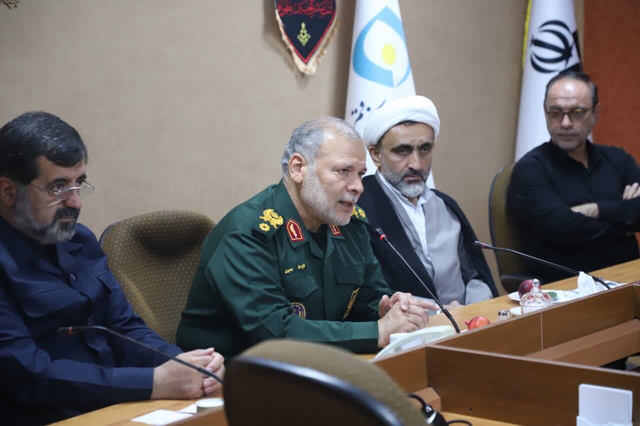 تشییع رهبر شهید در قم در تراز رویدادهای ماندگار انقلاب / همکاری دستگاهها رمز موفقیت مراسم تشییع قم تشییع رهبر شهید در قم در تراز رویدادهای ماندگار انقلاب / همکاری دستگاهها رمز موفقیت مراسم تشییع قم