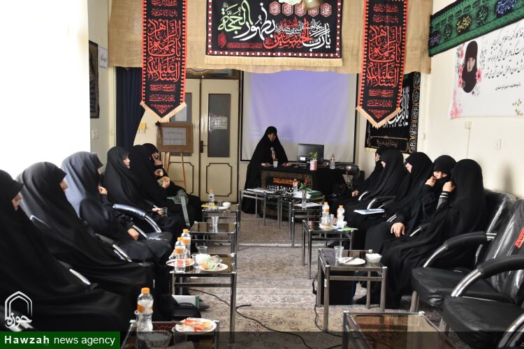 همایش «رسالت زن مسلمان» باید به راهکارهای عملیاتی برای حل مسائل جامعه منجر شود همایش «رسالت زن مسلمان» باید به راهکارهای عملیاتی برای حل مسائل جامعه منجر شود