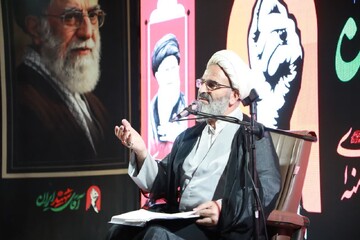 آیت‌الله نعیم‌آبادی نمونه‌ای از یک «عالم ربّانی» بود که سراسر زندگی او رنگ خدایی داشت
