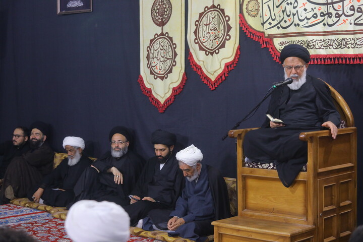 تصاویر/ مراسم عزاداری دهه اول ماه صفر در بیت مرحوم آیت الله حاج نصرالله شاه آبادی