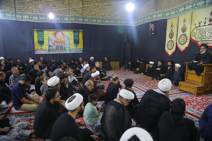 تصاویر/ مراسم عزاداری دهه اول ماه صفر در بیت مرحوم آیت الله حاج نصرالله شاه آبادی