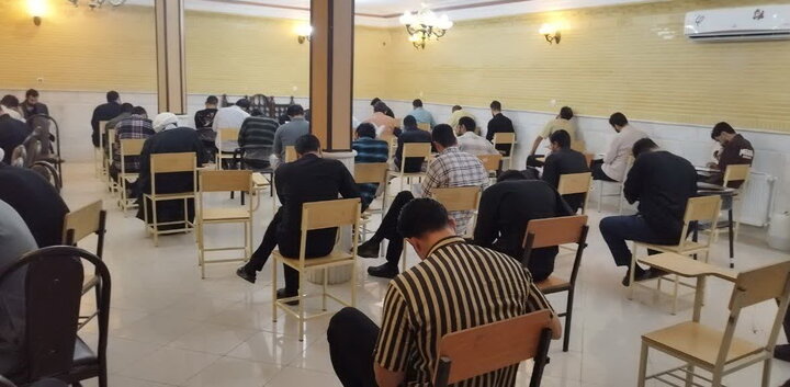 تصاویر/ آزمون طلاب موسسه آموزش عالی حوزوی ائمه اهل‌البیت(ع) کاشان