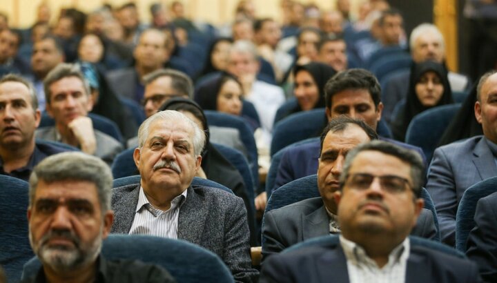 تصاویر/ آیین بزرگداشت امام شهید ایران در دانشگاه علوم پزشکی شهید بهشتی