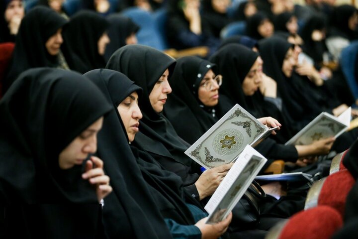 تصاویر/ آیین بزرگداشت امام شهید ایران در دانشگاه علوم پزشکی شهید بهشتی