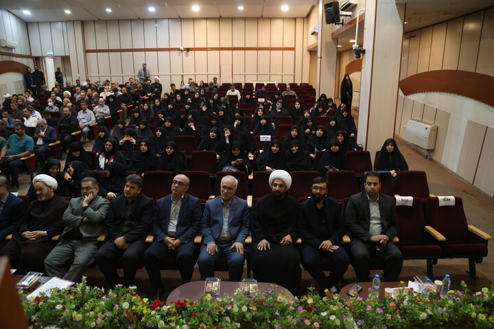 تجلیل از فعالان مدنی عرصه جنگ