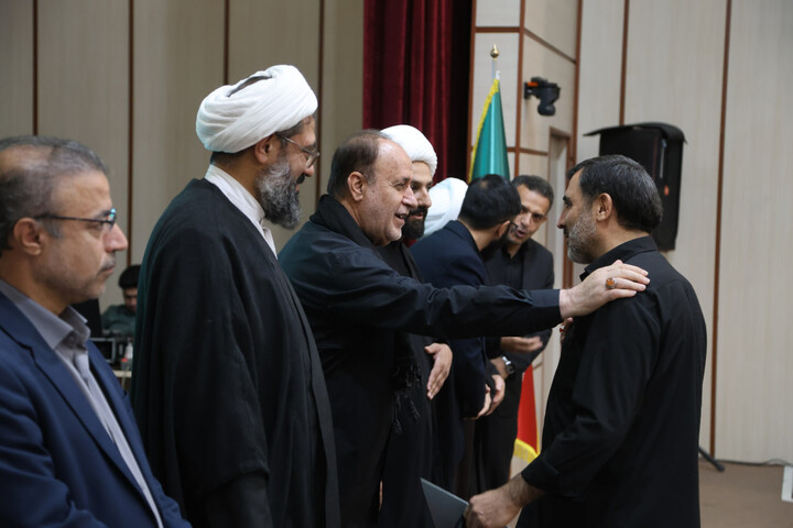 تجلیل از فعالان مدنی عرصه جنگ