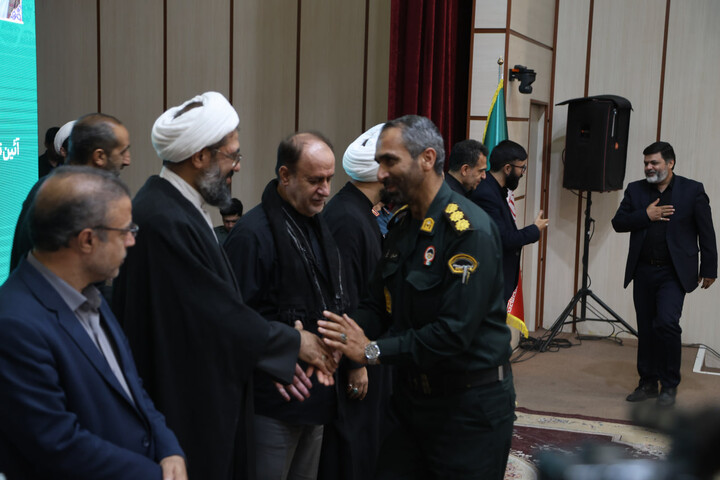 تجلیل از فعالان مدنی عرصه جنگ