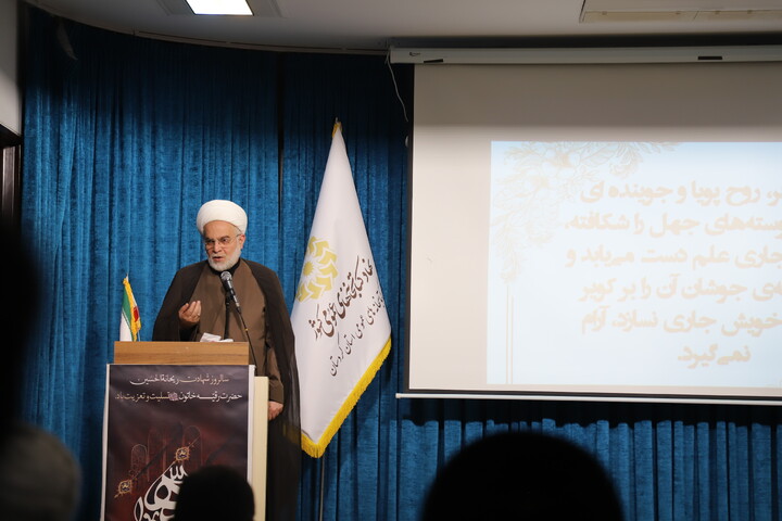 تصاویر/ آیین اختتامیه هفدهمین دوره جشنواره علامه حلی در سنندج