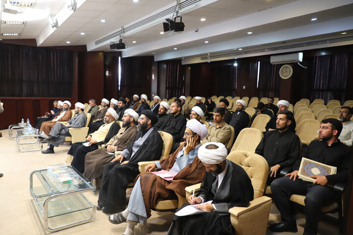 تصاویر/ آیین اختتامیه هفدهمین دوره جشنواره علامه حلی در سنندج