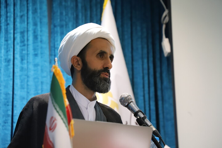 تصاویر/ آیین اختتامیه هفدهمین دوره جشنواره علامه حلی در سنندج