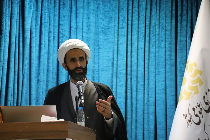 تصاویر/ آیین اختتامیه هفدهمین دوره جشنواره علامه حلی در سنندج