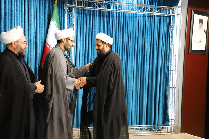 تصاویر/ آیین اختتامیه هفدهمین دوره جشنواره علامه حلی در سنندج