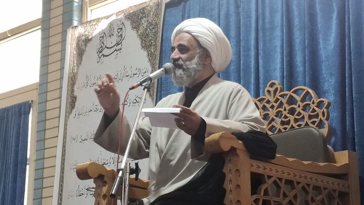 تصاویر/ عزاداری شهادت امام حسن مجتبی(ع) ازطرف نماینده ولی فقیه درکاشان