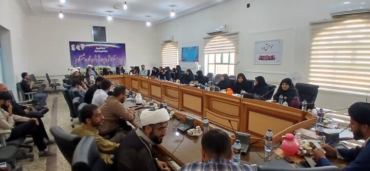 تصاویر/ نشست مبلغات شاغل در آموزش و پرورش دشتستان