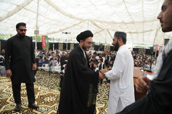 کراچی یونیورسٹی میں عظیم الشان یومِ حسین