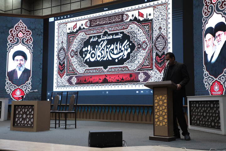 تصاویر/ جلسه توجیهی خادمین موکب امامزادگان قم مستقر در شهر مقدس سامرا