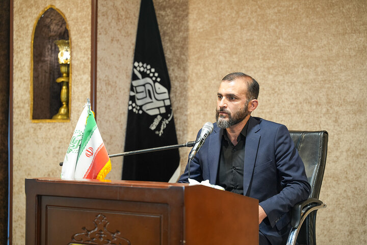 آخرین نشست توجیهی خادمان حرم بانوی کرامت برای خدمت‌رسانی به زائران اربعین + تصاویر و فیلم