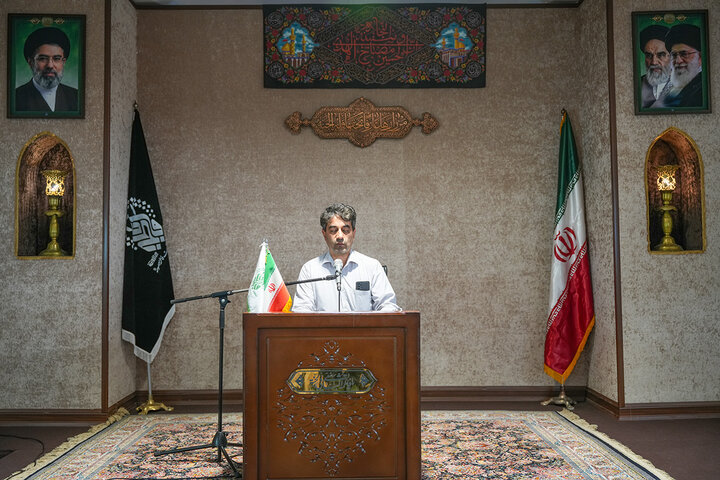 آخرین نشست توجیهی خادمان حرم بانوی کرامت برای خدمت‌رسانی به زائران اربعین + تصاویر و فیلم